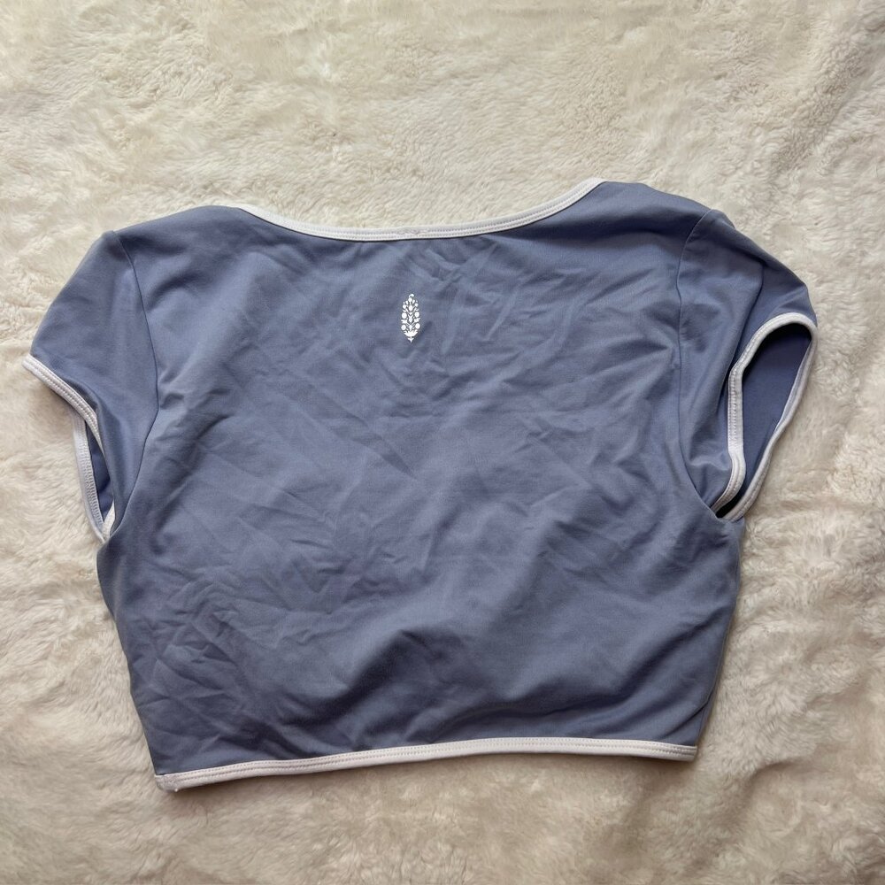 NWT FP Movement Pipe Dream Baby Tee Dusted Cerulean/White Contrast – Women’s M - Picture 9 of 9